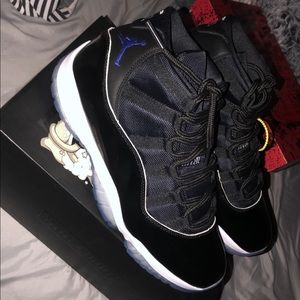 Meet your Posher, Conner